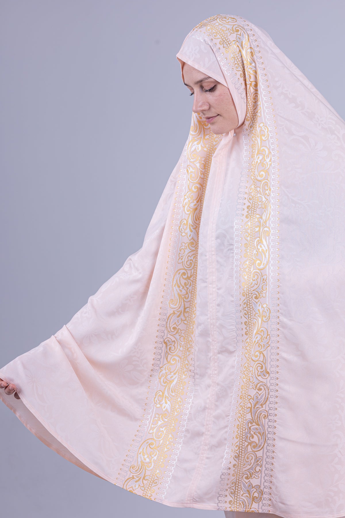 طقم صلاة صاف