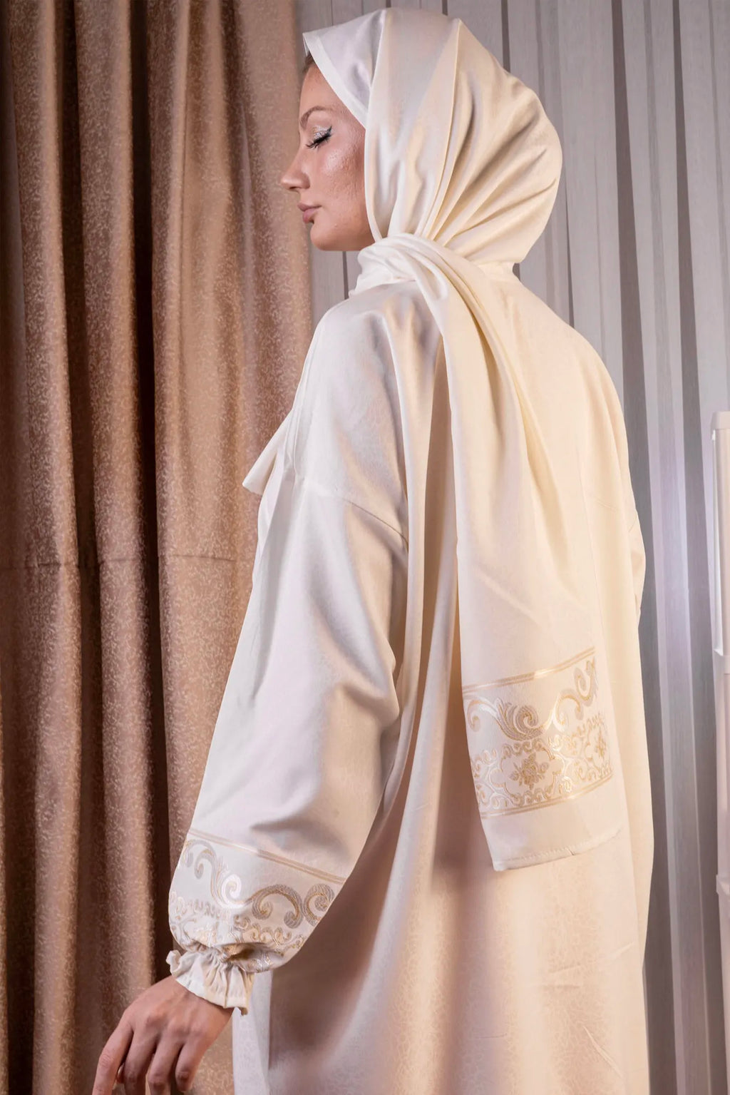 Roz Namaz Elbisesi