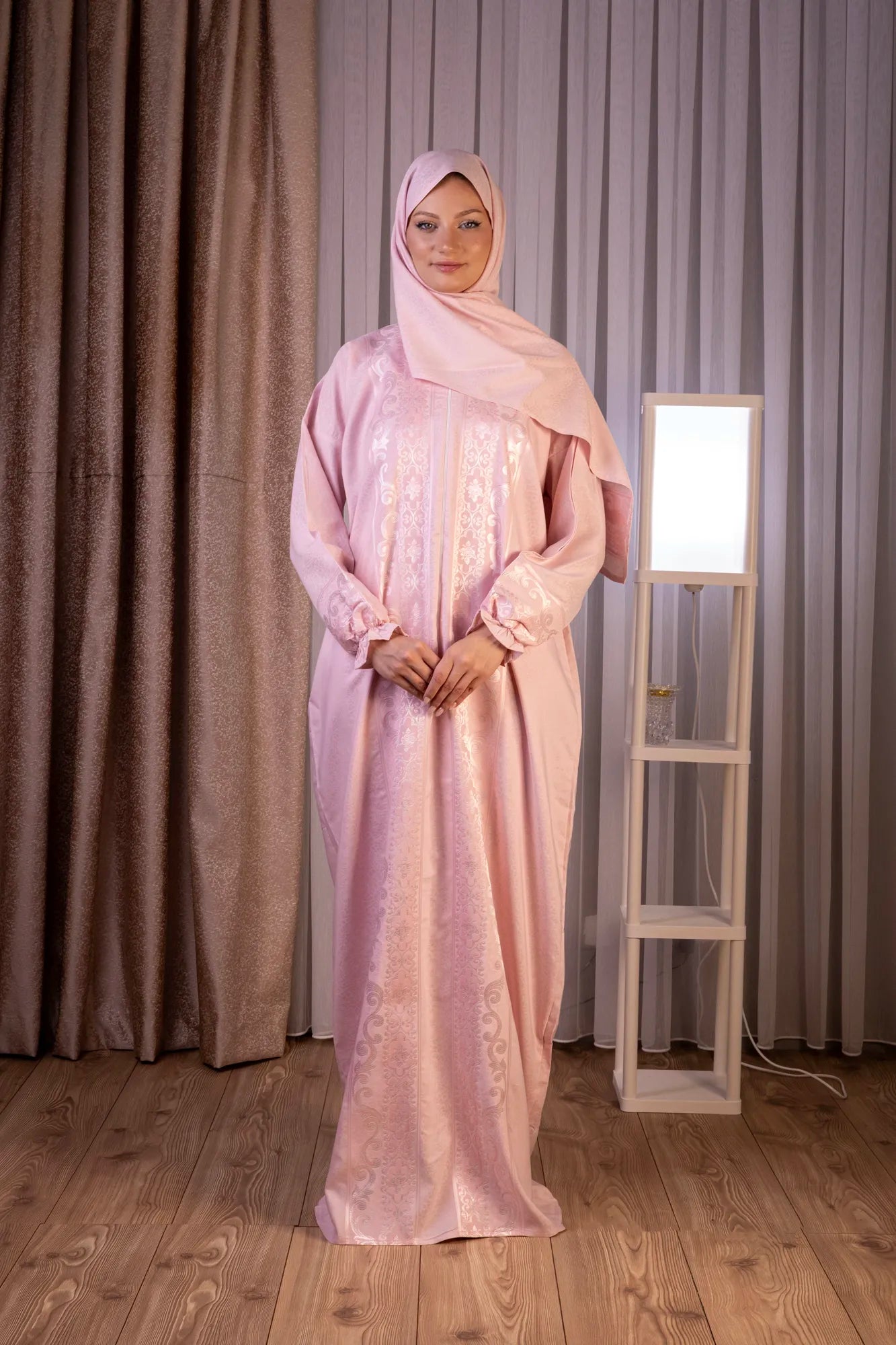 Roz Namaz Elbisesi
