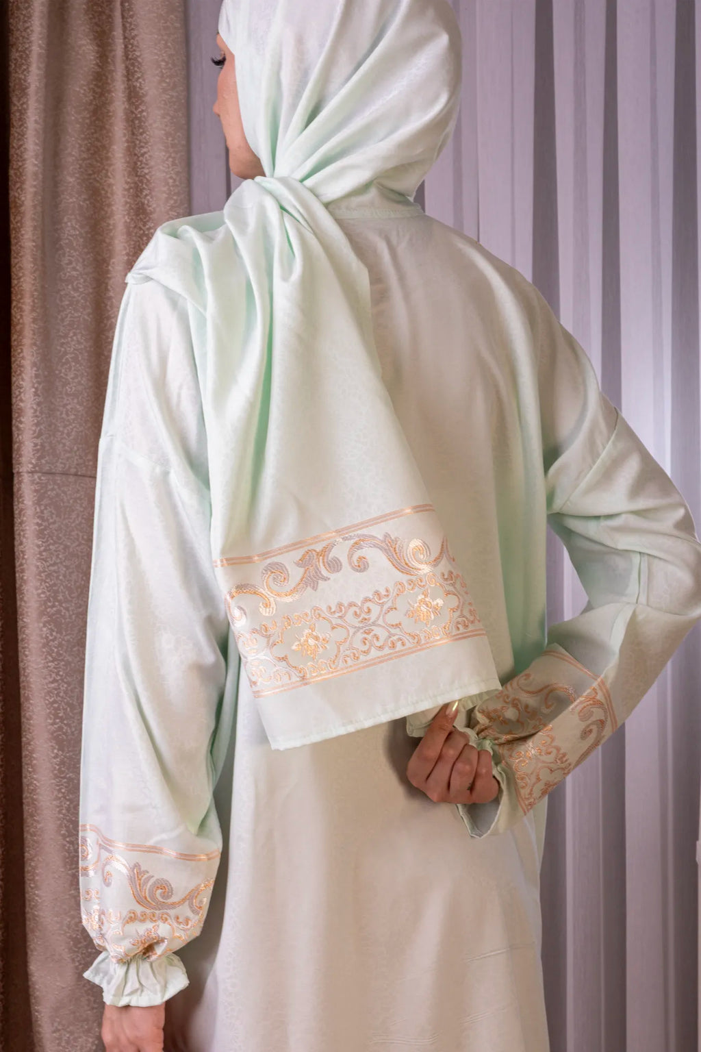 Roz Namaz Elbisesi