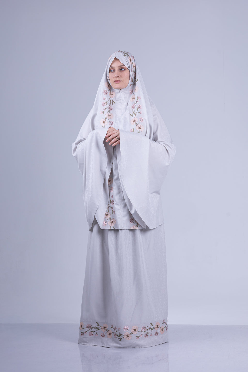 طقم صلاة لينا