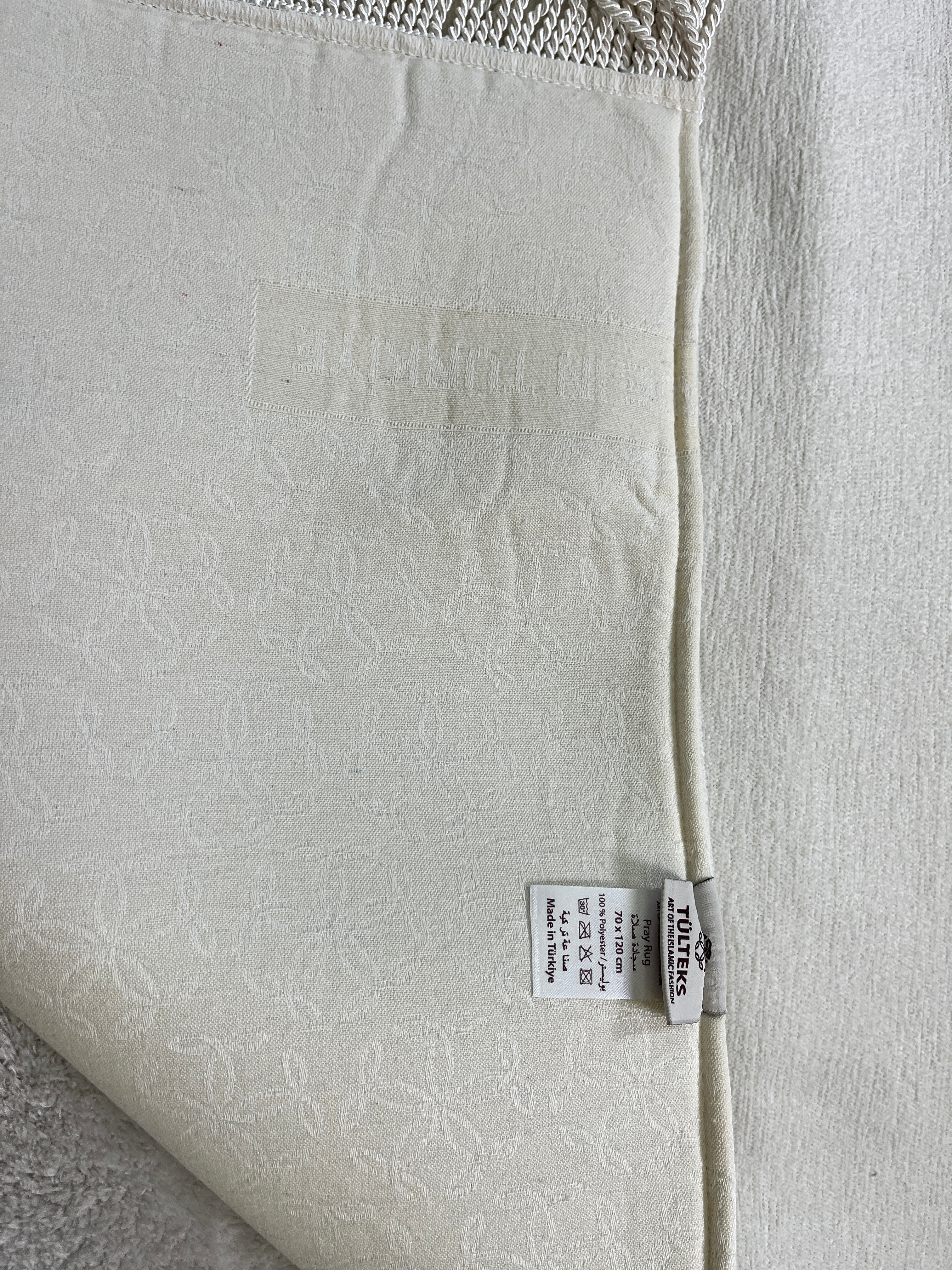 Nova Nakışlı Namaz Seccadesi