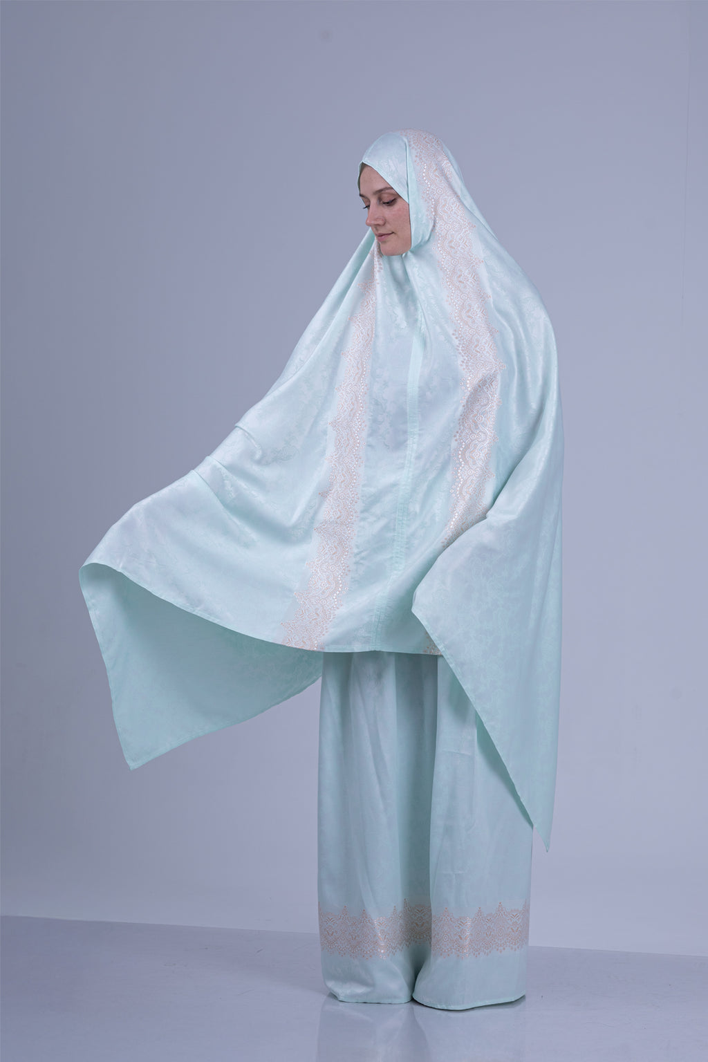 Kadim İki Parça Namaz Takımı